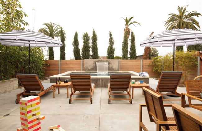 Hamilton I & II by Avantstay Modern 6 BDR w/ Spa & Rooftop Patio - Photo 35