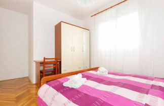 Photo 1 - Apartment Zvijezda Mora With 4