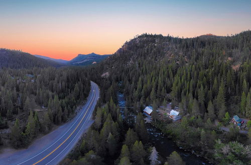 Photo 27 - Everett by Avantstay 5mins to Palisades Tahoe! w/ HOT TUB