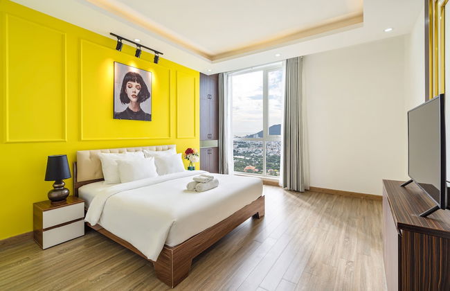 Stephen Luxury Apartments - Photo 14
