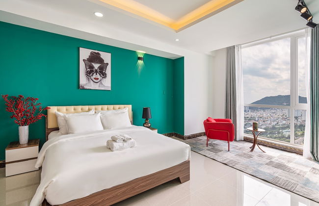 Stephen Luxury Apartments - Photo 13