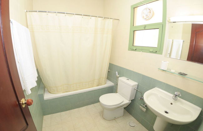 Gulf Hotel Apartment - Foto 42