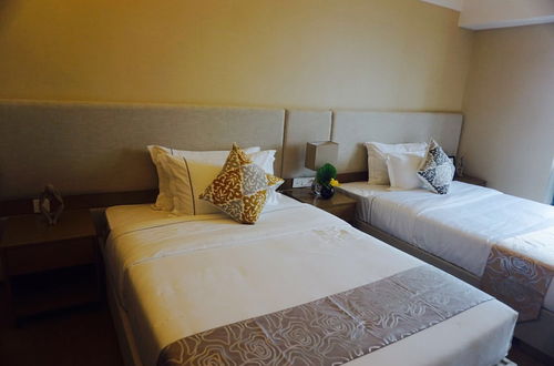 Photo 12 - Yuwa Serviced ApartHotel