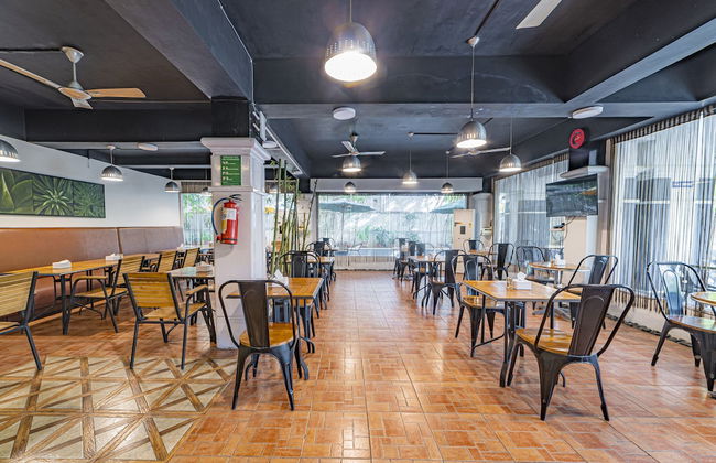 Hotel Athome & Serviced Apartments by Deccan Serai Hotels - Photo 38