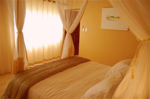Foto 9 - Golden Sands Apartments by Sol Resorts