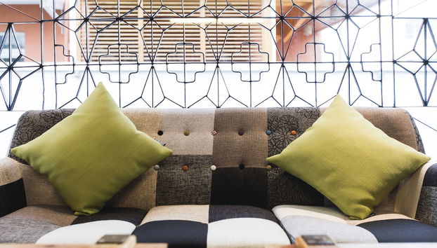 Check-in/check-out kiosk