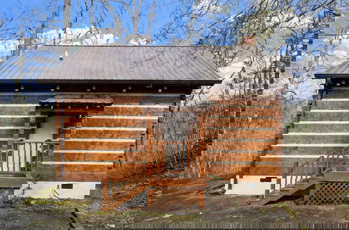 Foto 28 - An Affair To Remember 1 Bedroom Cabin by Heavenly Views Resort
