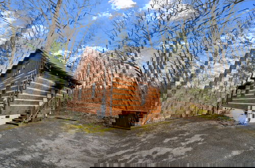 Foto 1 - An Affair To Remember 1 Bedroom Cabin by Heavenly Views Resort