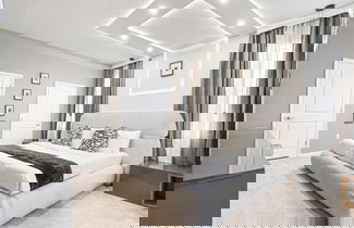 Foto 3 - Elegant Resort Home With Loft, Private Pool & Spa