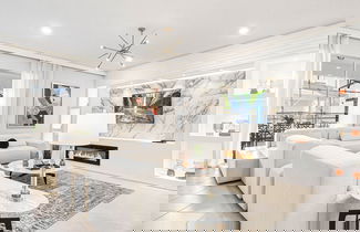 Foto 1 - Elegant Resort Home With Loft, Private Pool & Spa