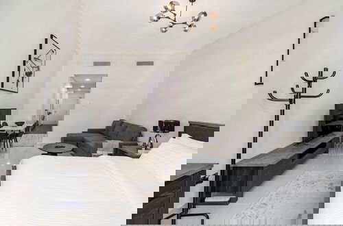 Foto 4 - Studio Huge Balcony Loreto 1 Damac Hills