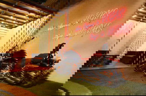 Photo 42 - Vegas Villa by Shiloh Stays