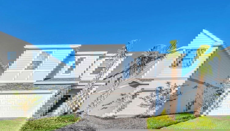 Foto 1 - Luxury Home 7 Bedrooms Near Disney! 7 Villa by RedAwning
