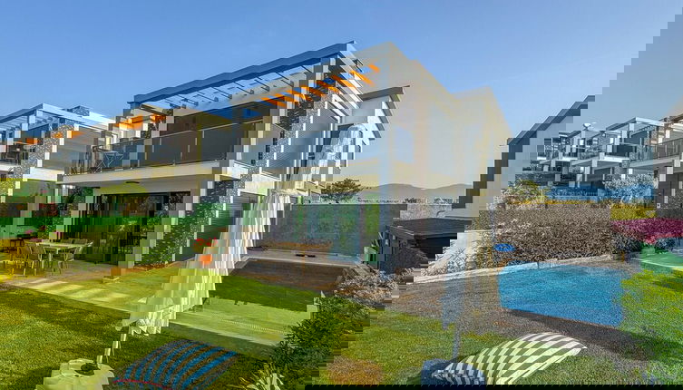Foto 1 - Villa Elit