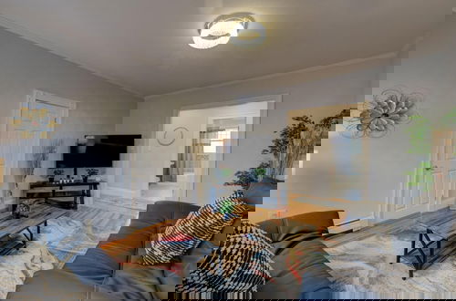Photo 4 - Spacious 2bd 1ba Free Parking 3D Tour