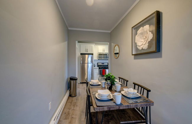 Spacious 2bd 1ba Free Parking 3D Tour - Photo 11