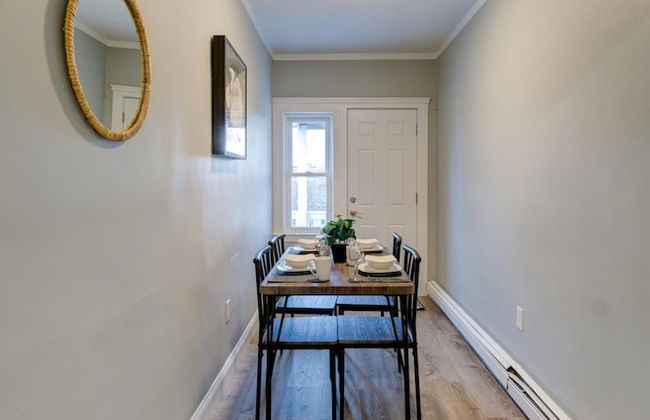 Spacious 2bd 1ba Free Parking 3D Tour - Photo 8