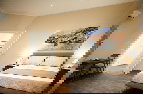 Foto 8 - Miramare Luxury Suites