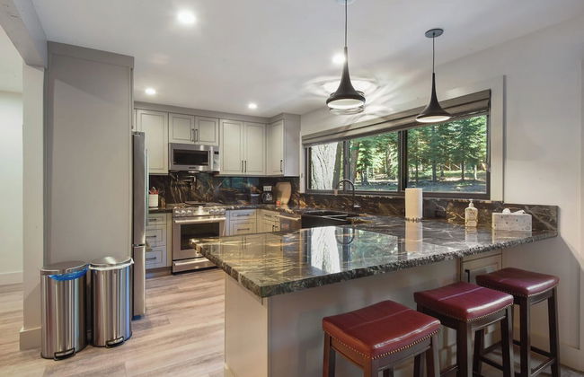 Serenity on Statford Close to Northstar! - Foto 9