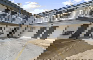 Foto 1 - LTA Suites Brookside
