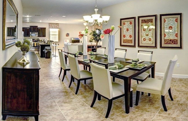 Cozy Pool 4 Bed Home With Spa 4 Bedroom Home by RedAwning - Photo 20