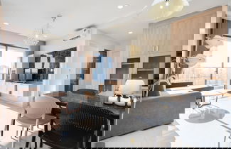 Photo 3 - Helios Rivergate Apartment