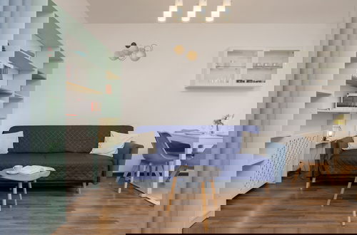 Foto 1 - Beige and Blue Apartment by Renters
