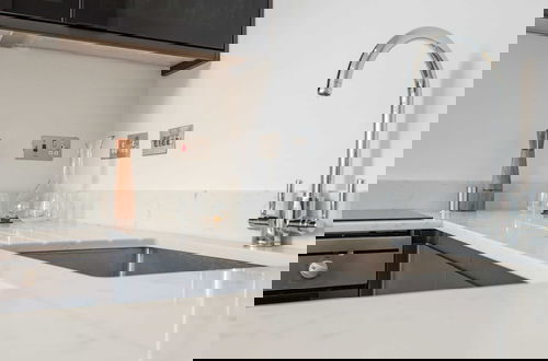 Foto 13 - Lillie Road Residence I