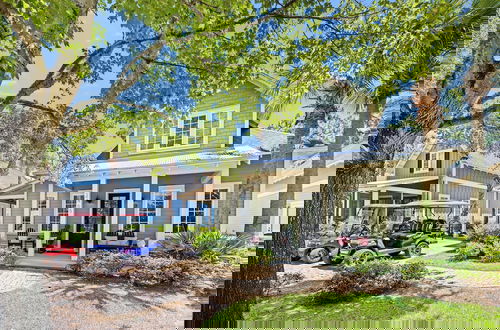 Photo 74 - 2465 Bungalo 4 Bedroom Home by RedAwning