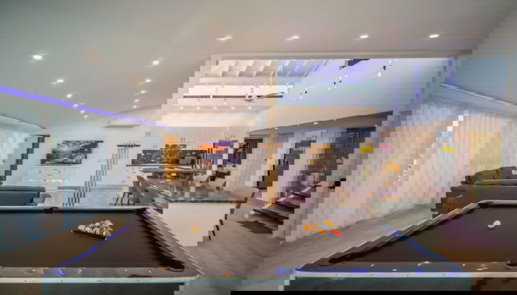 Foto 1 - Plaza Achim Penthouse, 300m From Beach!