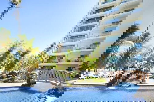 Foto 30 - Elegant Beachfront Condo at Diamonte del Sol - 801s by RedAwning