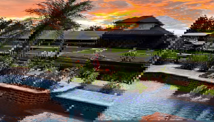 Foto 1 - Awesome Location with Dock, Pool, Bicycles & Kayaks by RedAwning