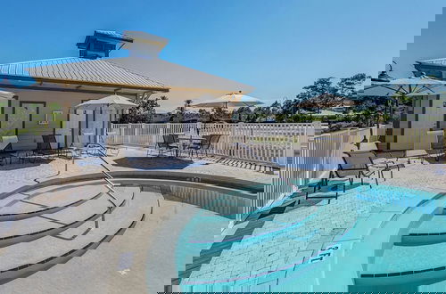 Photo 20 - Coastal Condo for 6 in Seagrove With Pool; 6 Minutes to the Beach