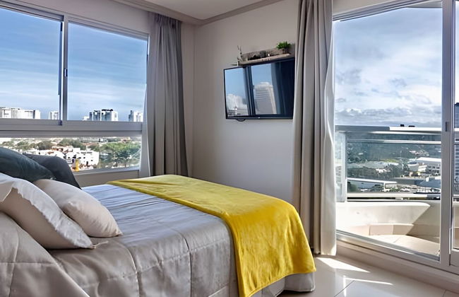 Oceana Suites Ocean Drive - Photo 3