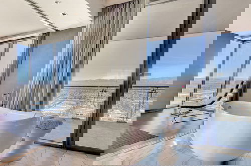 Foto 10 - Panoramic Room on 36 floor