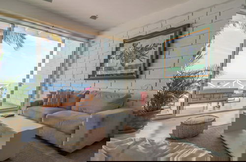 Photo 27 - Lovely Loft With Spectacular Ocean View