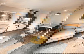Photo 1 - w High Ceiling and Classy 2BR in Miraflores