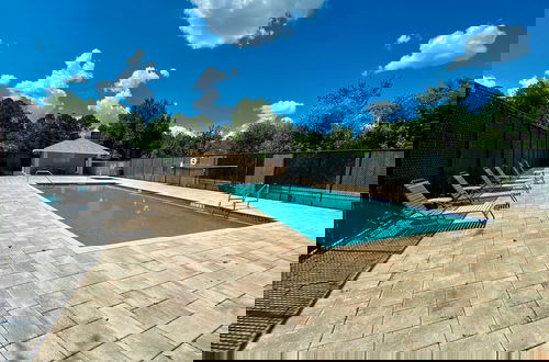 Foto 1 - Grand Deluxe 3BD Condo Apartment Near Disney 11