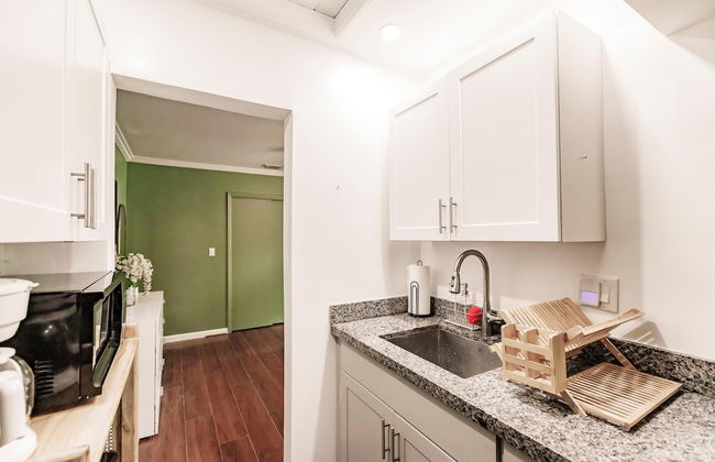 Uhost AI Quaint 1BR w Patio Kitchenette - Foto 4