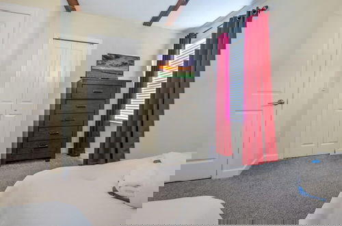 Foto 52 - Disney Bliss Themed Rooms Game Room Private Pool