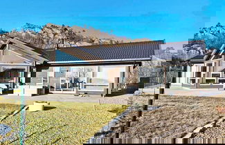 Foto 1 - 10 Person Holiday Home in Lindesnes