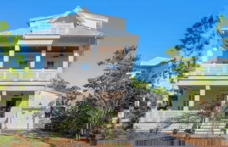 Foto 1 - 4 Bedrooms, 2 Pools & Tennis; 5-min Walk to Beach