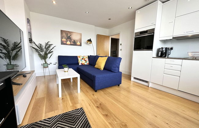 Condo Apartment With Workspace - Foto 15