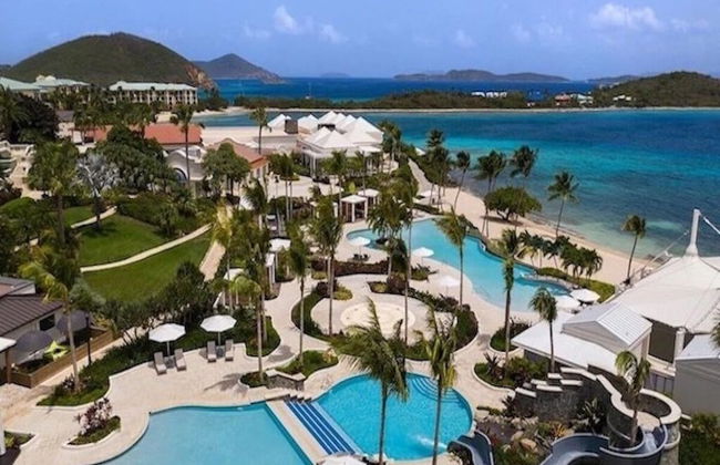 Ritz Carlton - Photo 17