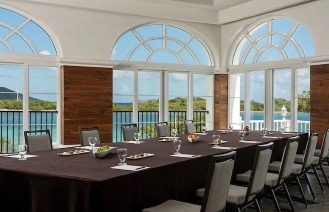 Ritz Carlton - Photo 32