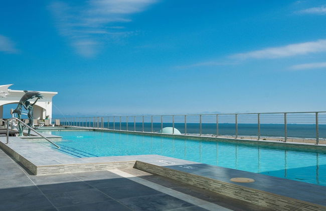 Sea it All Infinity Pool Ocean Views Steps From the Beach -- a Great Getaway - Foto 2