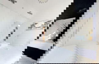 Foto 3 - Stayis-Luxury 1 BR with City SkylineView