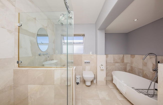Beautiful Apartment Walking Distance to the Ocean Atlantic Views - Foto 16
