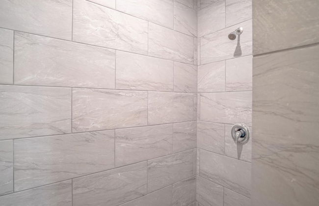 Beautiful Fenced 3BR 2BA Near Exciting Downtown - Foto 19