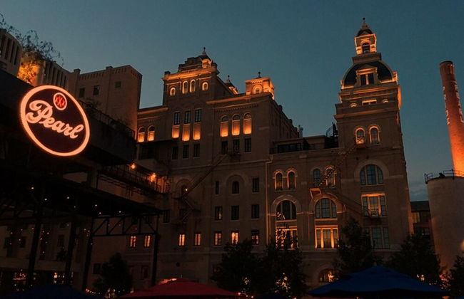 Beautiful Fenced 3BR 2BA Near Exciting Downtown - Foto 30